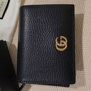 *Authentic* Gucci GG Marmont Leather Wallet